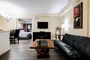 MC114 Penthouse Floor |Views of Bellagio Fountains - Image 4