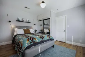 1923 Wood Street Retreat: Minutes to Downtown - Image 3