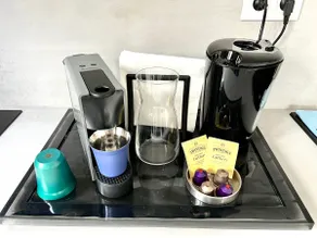 Beautiful apartment at the foot of the Saint André Tower - Image 5