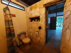Lía Home. House in Remate, Flores, Petén/Tikal Route - Image 5