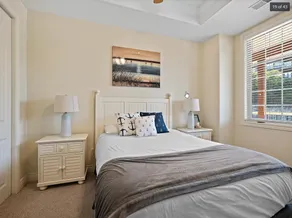 2 BR Luxury Loft W/Incredible Lake and MTN views - Image 3