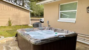 NEW LISTING 3 mins to HITS 10 mins to WEC *HOT TUB - Image 3