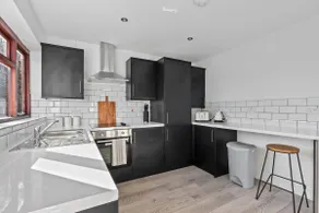 Wonderful cottage/house in Bury - Image 3