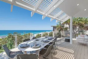 Seaviews at Sunshine Beach 4BR, Pool - Image 2
