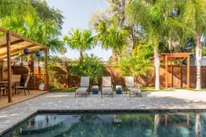 Gorgeous Hideaway w/Pool in Historic Downtown NSB - Image 3