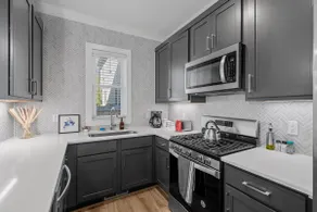 StayLonger| Duke |Medical |Fenced |Relax N Raleigh - Image 2