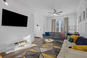 StayLonger| Duke |Medical |Fenced |Relax N Raleigh - Image 3