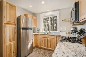 Renovated Log Cabin in the Woods - Image 4