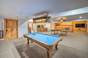 40 Acre Ranch - Game Room, Theater, Fishing Pond - Image 2