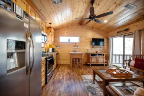 Pet friendly 1 BR Cabin, Hot Tub, Fire Pit, Sleeps 4 - Image 5
