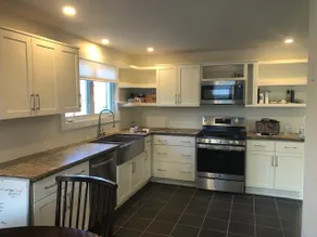 Spacious Backyard Bordering Golf Course - Charming Oasis - Image 3