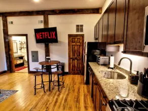 Entire Furnished Unit ~ Short Walk to Downtown - Image 5
