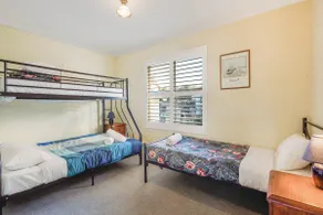 Blue Waters Apartments - Image 5