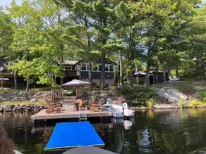 Stunning 5 Bedroom, LakeFront, 3 King Beds, Arcade - Image 2