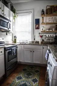Cozy Carver Accommodations - Image 2