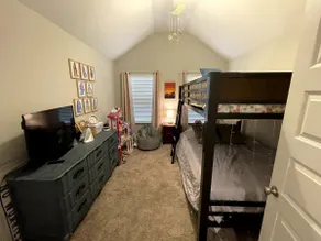 Convenient Master's/Peach Jam Rental - Townhome - Image 3