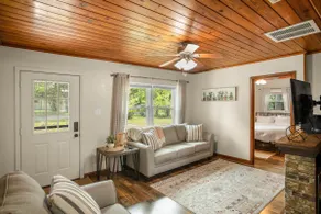 Cozy 2-Bedroom Dunnellon Abode - Image 3