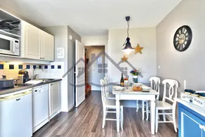 LocaLise - Beach Side - 50 m from the beach, sea view - Image 3