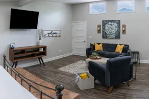 Studio in the Heart of the Valley - Image 2