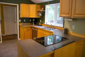 2 King Beds, 5 Quiet Acres on Nisqually River! - Image 5