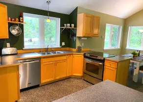 2 King Beds, 5 Quiet Acres on Nisqually River! - Image 4