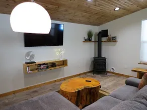 3 Palms Retreat with River Access, Hot Tub & Sauna - Image 3