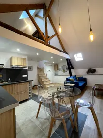 Flat in the historic centre of Vendôme - Image 3