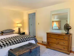 Birch Suite- 2nd Floor Apartment with Kitchenette in front of Smith College - Image 2