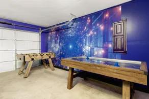 Heated Pool-Hot Tub-Game Room-Splash Pad Sea World - Image 4