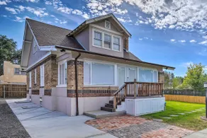 Modern Victorian Bungalow - Image 2