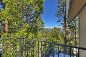 Stunning LAKE VIEW! Game Room Walk to LAKE Village - Image 5