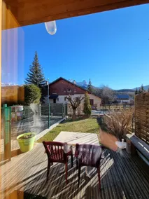 House + garden with mountain views - Image 2