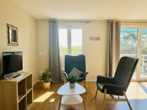 Superb apartment in residence with parking A005 - Image 2