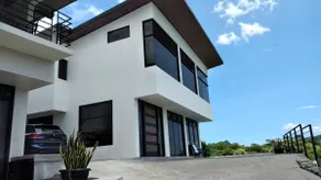 Ocean View House, Modern, Elegant with Pool - Image 2
