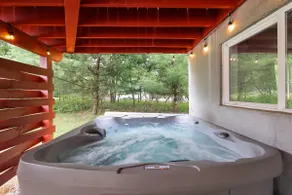 \"Pocono Antilia\" 7 BR Chalet Sleep 18 w/Hot Tub, Sauna & Game Room - Image 3
