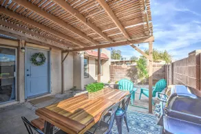 ☺ Just Remodeled ☺ 3 Bed / 2 Bath Sparkling Townhouse with Patio! ☺ - Image 4