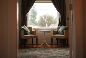 Boutique Farmhouse Suite, Central Location *AC* - Image 2