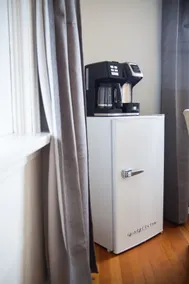 Boutique Farmhouse Suite, Central Location *AC* - Image 5