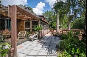 Relaxing Riverfront Retreat - Image 5