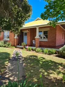 Malbec House - Central Rutherglen - Image 2