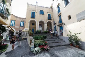 Qasar Luxury Suite - in Capri's Piazzetta - Image 4