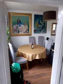 Spacious + Cosy 4 Bed House with Garden Zone 2 W12 - Image 3