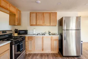 Comfortable 2-bed Condo, Southwestern Travel Hub - Image 5