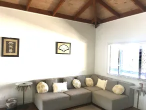 Bright and Breezy 2 Bedroom Beach house. - Image 4