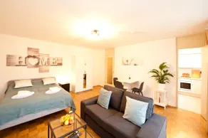 Classic apartment - central - balcony - parking - Image 2