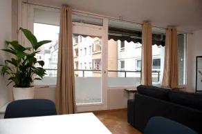 Classic apartment - central - balcony - parking - Image 3