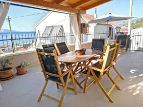Stylish holiday home Lorena - Image 2