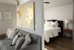 *New*Quaint River Retreat:Peaceful Getaway Suite - Image 5