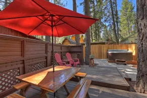 Summit Happy Cabin with HOT TUB! HIGH SPEED EV HOOKUP, CLOSE TO SLOPES - Image 4