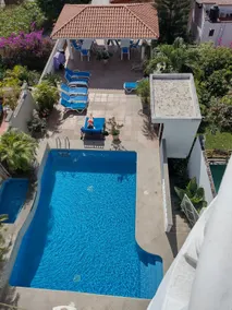 Cozy penthouse, stunning views, best location - Image 3